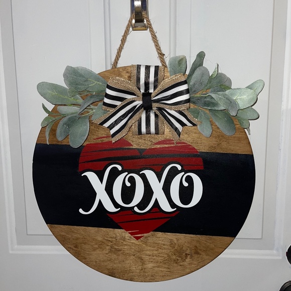 Xoxo door hanger - Picture 1 of 1